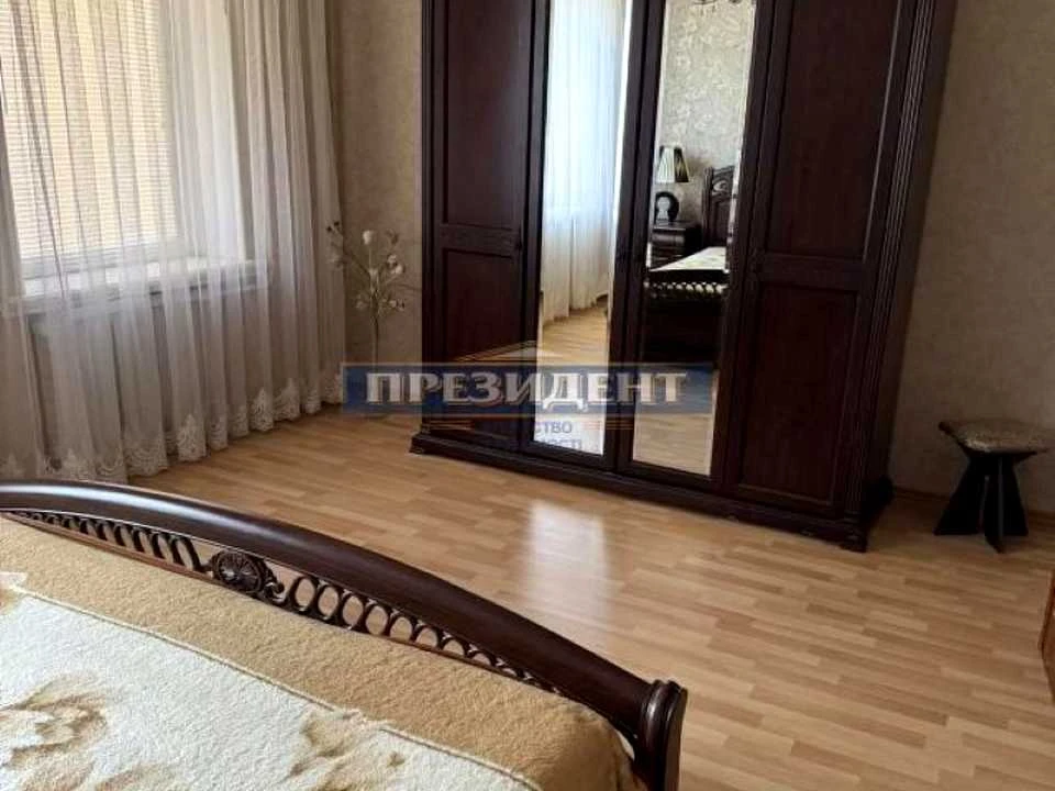 Будинок. Одеса, Олександра Богомольця вул. (10-та Суворівськ