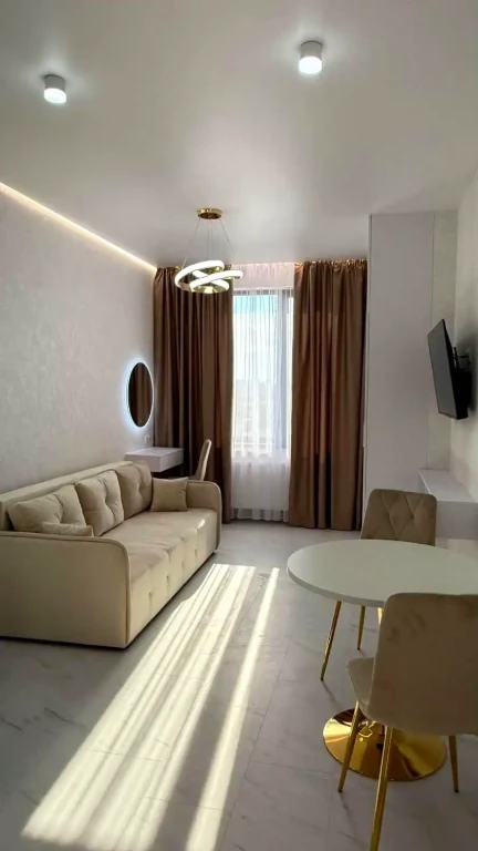 Apartment for sale 1-room 35 m² 14/26 floor.