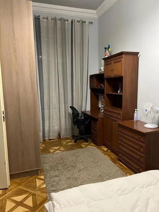 Продаж 3 кім квартира 96 м² 2/3ц вул.Петра Дорошенка Торг! 1