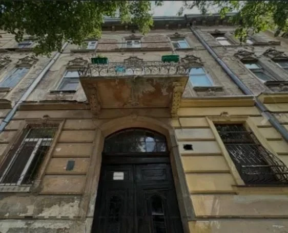Продажа 2-ком квартира 42 м² 3/3ц ул.Лысенко 60000$