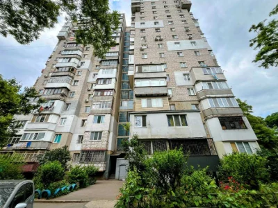 I will sell a spacious apartment - your dream in the village of Kotovskog