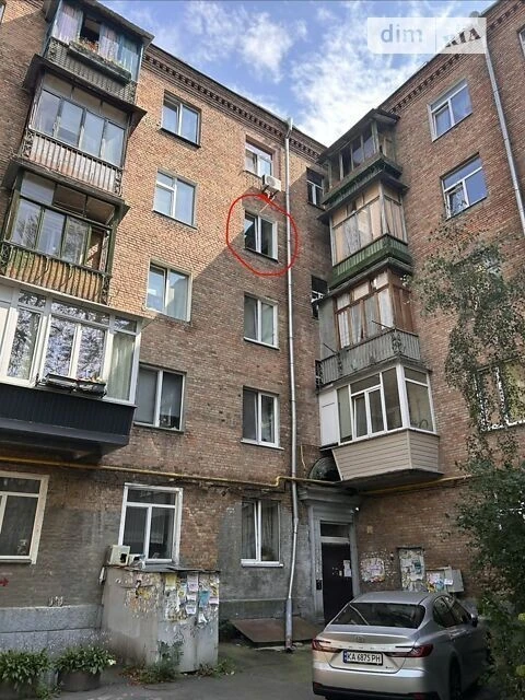Продаж 2к квартири 67.4 кв. м на просп. Любомира Гузара 38А