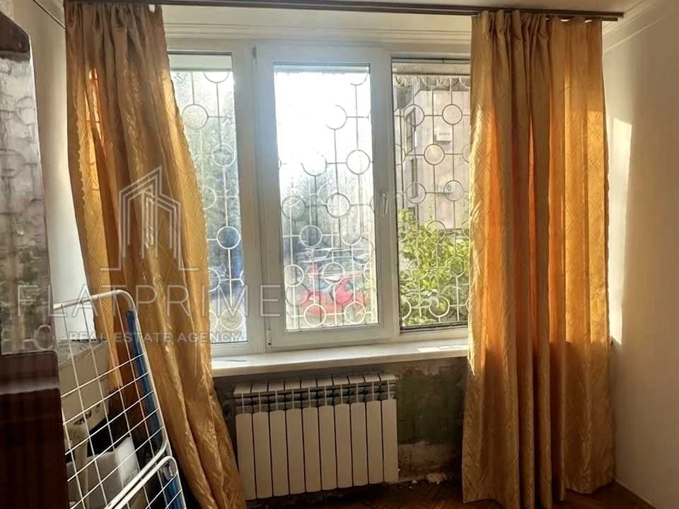 Apartment. Kyiv, Oleksandra Brynzhali St. (Teshebaeva)