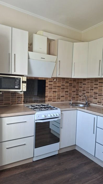 For sale 1st apartment Kuruzov