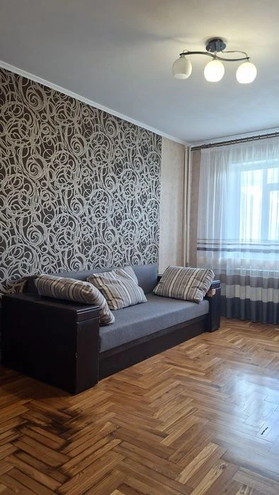 For sale 1st apartment Kuruzov