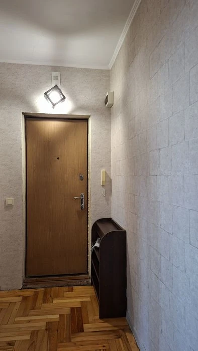 For sale 1st apartment Kuruzov