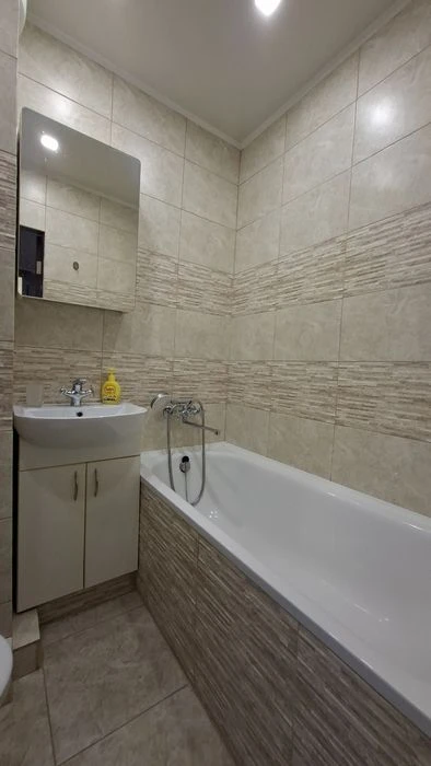 For sale 1st apartment Kuruzov