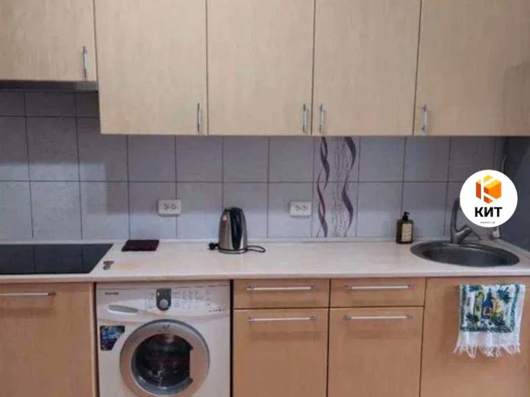 Apartment. Kharkiv, Kindrashivskyi lane. (Anadyrskyi)
