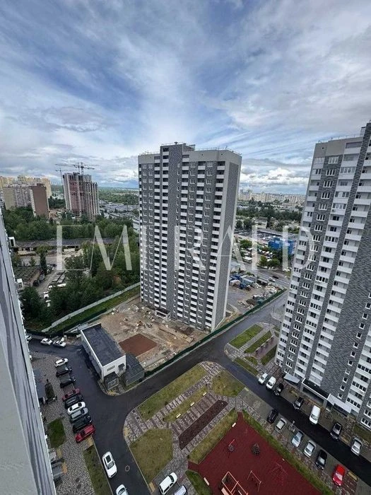 Apartment for sale in the residential complex Navigator-2, Konoplyanska Street