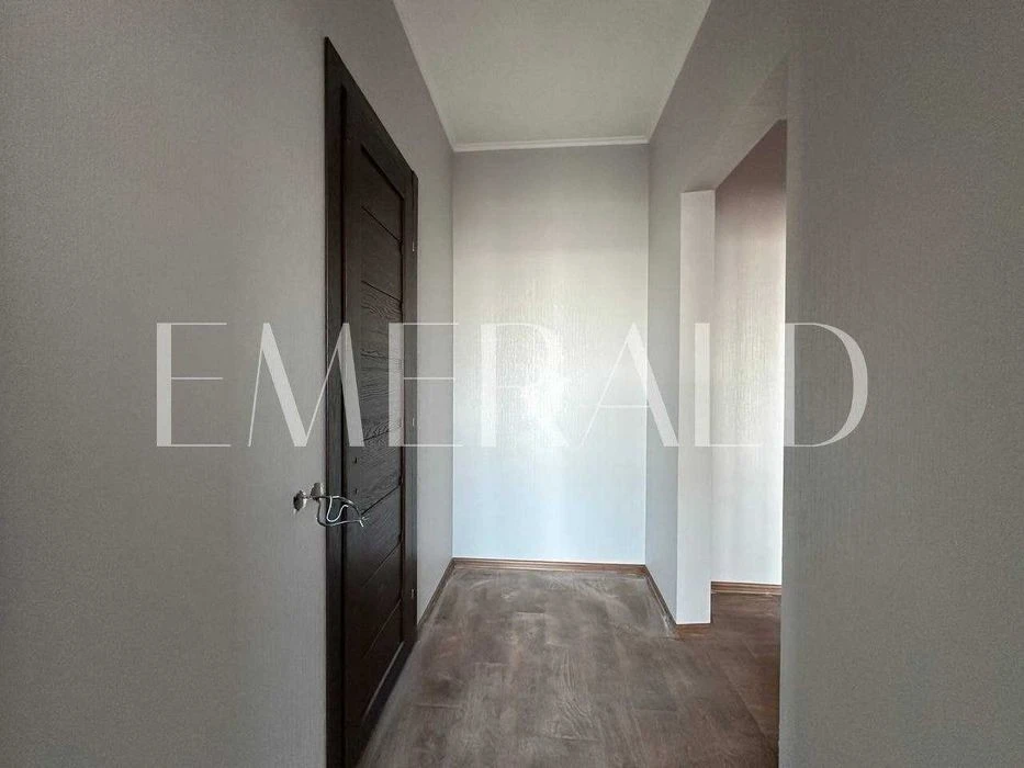 Apartment for sale in the residential complex Navigator-2, Konoplyanska Street