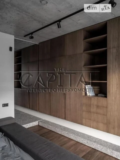 Sale of 2-room apartment 82 sq. m on Naberezhno-Rybalskaya street