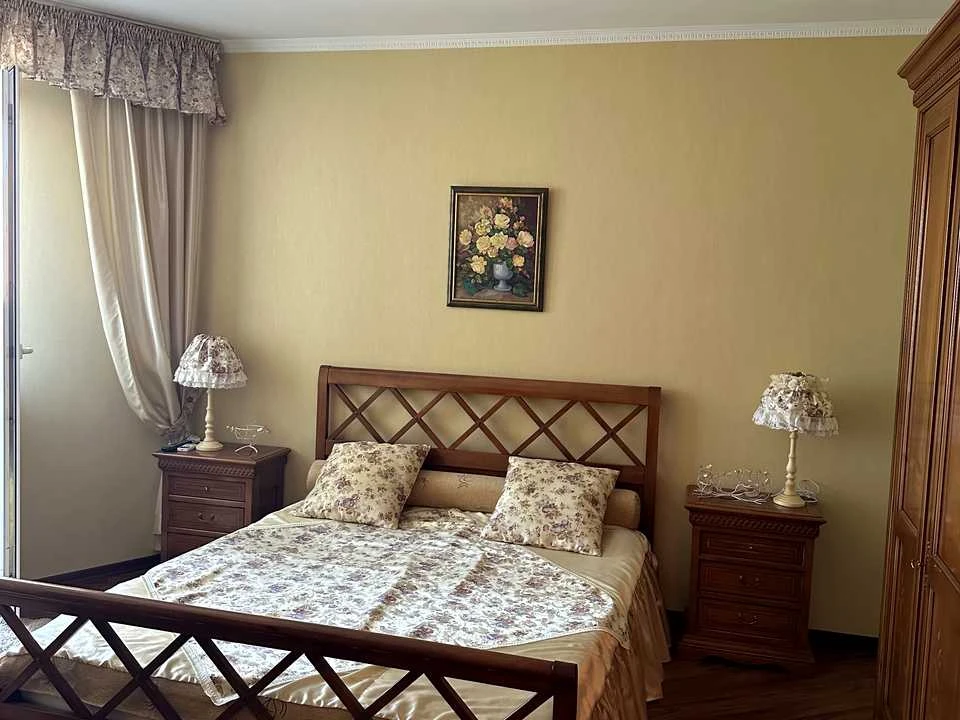 Apartment. Kyiv, Knyazhy Zaton st.