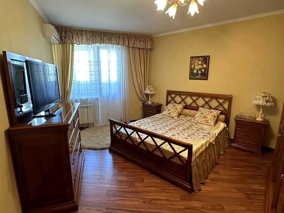 Apartment. Kyiv, Knyazhy Zaton st.