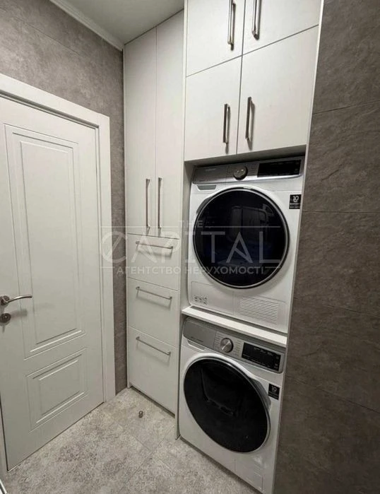 Sale of a modern 3-room apartment in the residential complex "Zarichny"