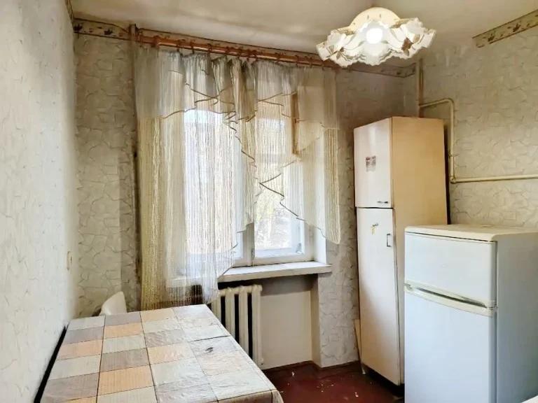 Продам 2к квартиру Приднепровск/Самарский район/ Левый берег