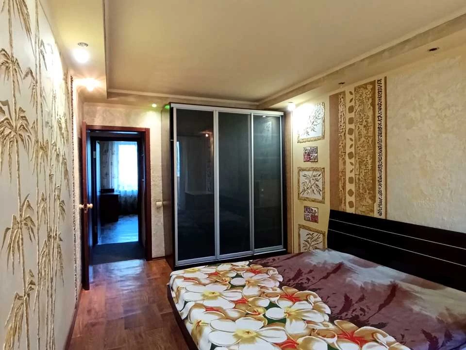 Apartment. Kharkiv, Valentynivska St. (Blyukhera)