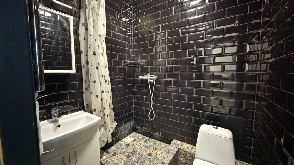 Sale of 1-room apartment in the clubhouse City Center, lower part of Ave.