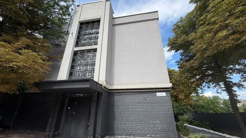 Sale of 1-room apartment in the clubhouse City Center, lower part of Ave.