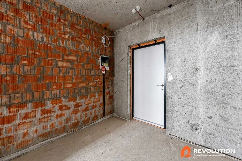 No commission. 1-room apartment for sale 46m2, residential complex Raiduzhny Dniprovs