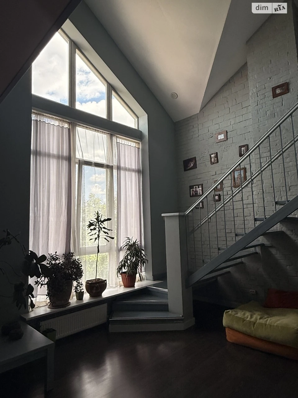 Продаж Дім Лезневе