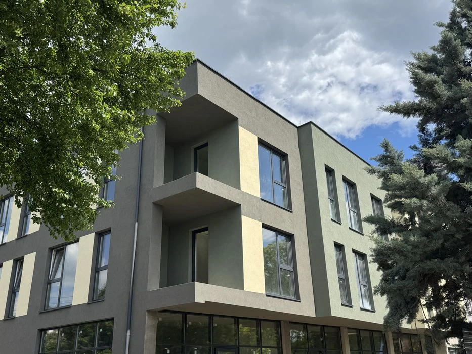 Новобудова Собранецька. 2,5 кімнати. Р-н Дастор. Будинок клу