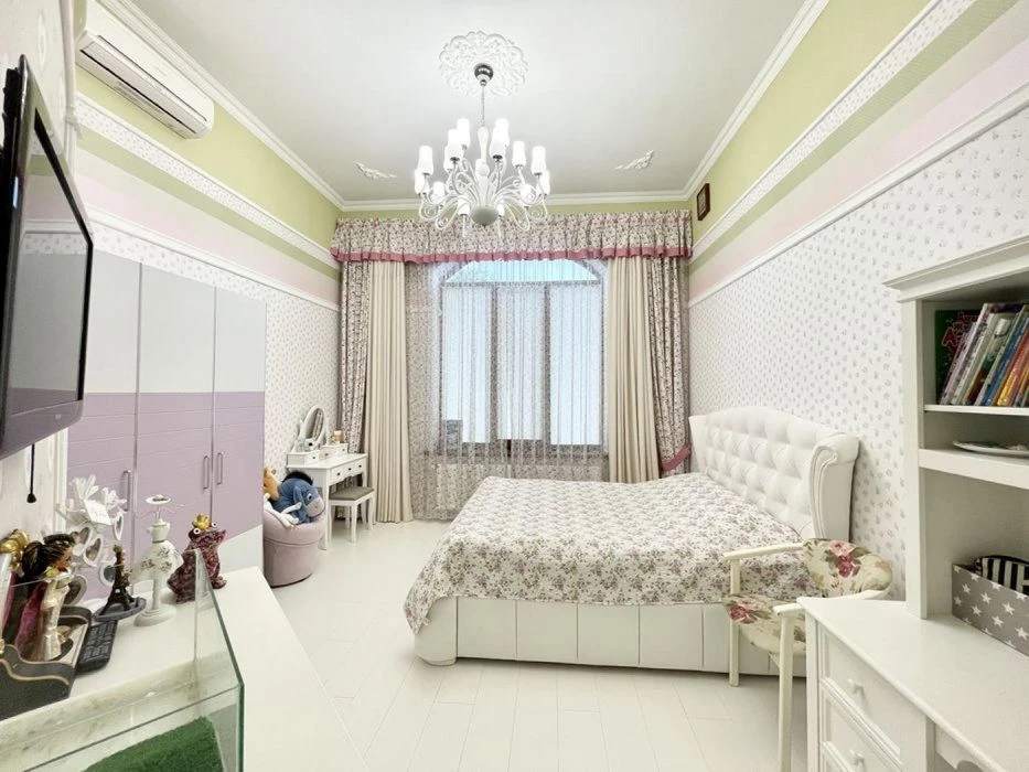 Продажа ДОМА в Совиньоне-4, 300м², 10 соток