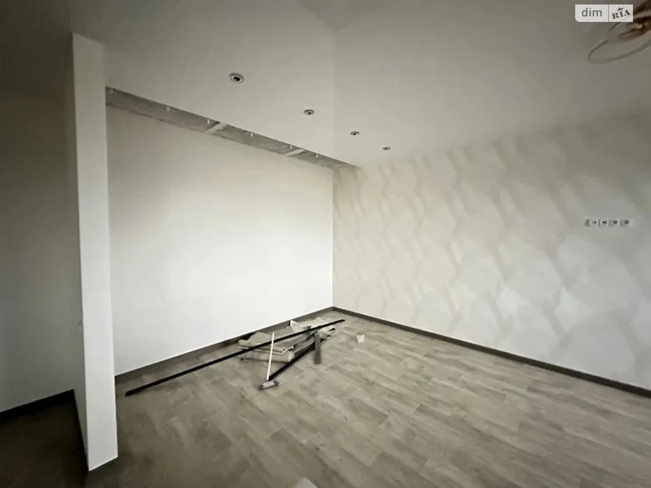 Sale Apartment Oleksiiivka