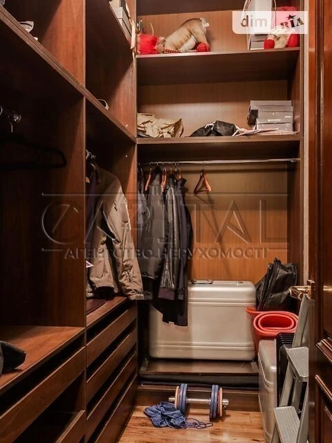 For sale 4-room apartment 171 sq. m. on Nazarivska Street 23A • ID 34