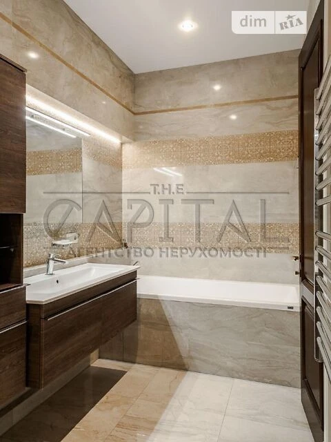 For sale 4-room apartment 171 sq. m. on Nazarivska Street 23A • ID 34