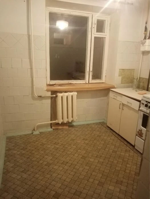 Двокімнатна квартира , Космос