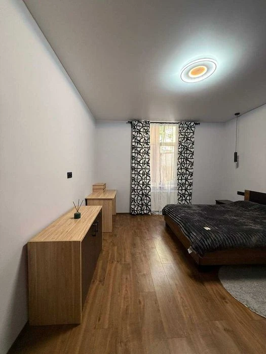 Продажа: Трехкомнатная квартира в центре Львова, ул. Костя Львы