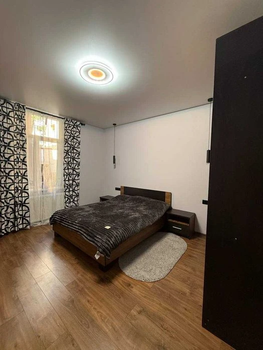 Продажа: Трехкомнатная квартира в центре Львова, ул. Костя Львы