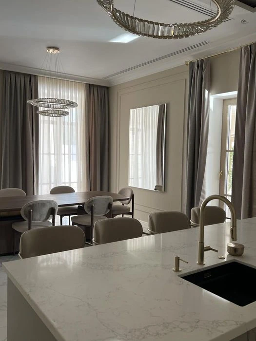 Продажа дома ПРЕМИУМ класса в Совиньоне, 330м²