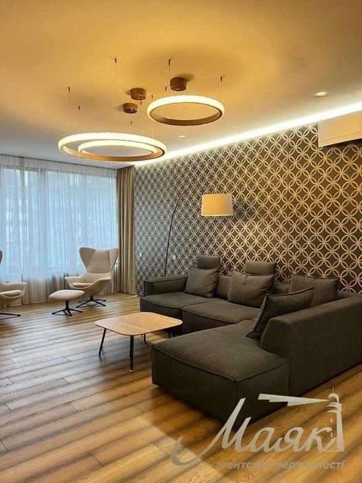 From the Owner, sale of a new apartment in the Center, SkyLine Resi residential complex
