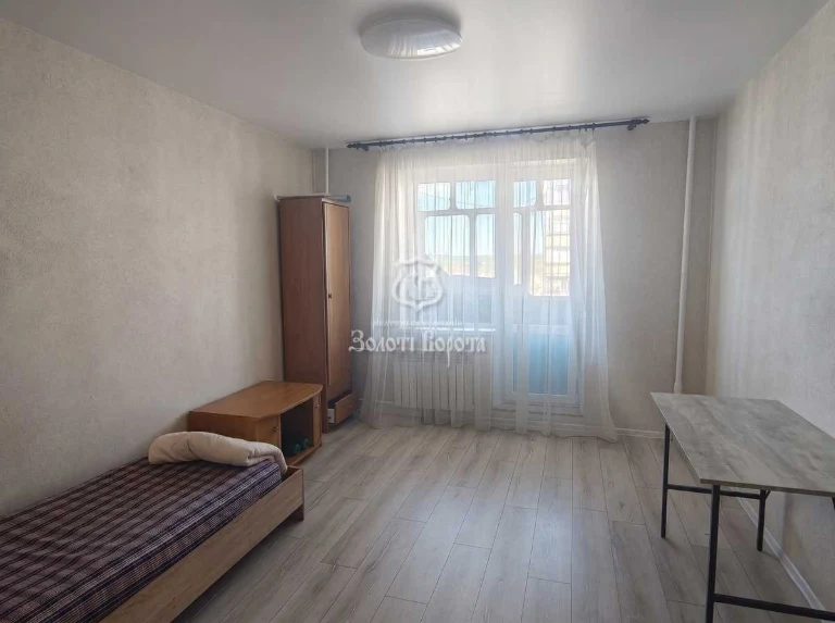 3-room apartment for sale 72 m², Putyvlska St., 40