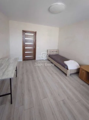 3-room apartment for sale 72 m², Putyvlska St., 40