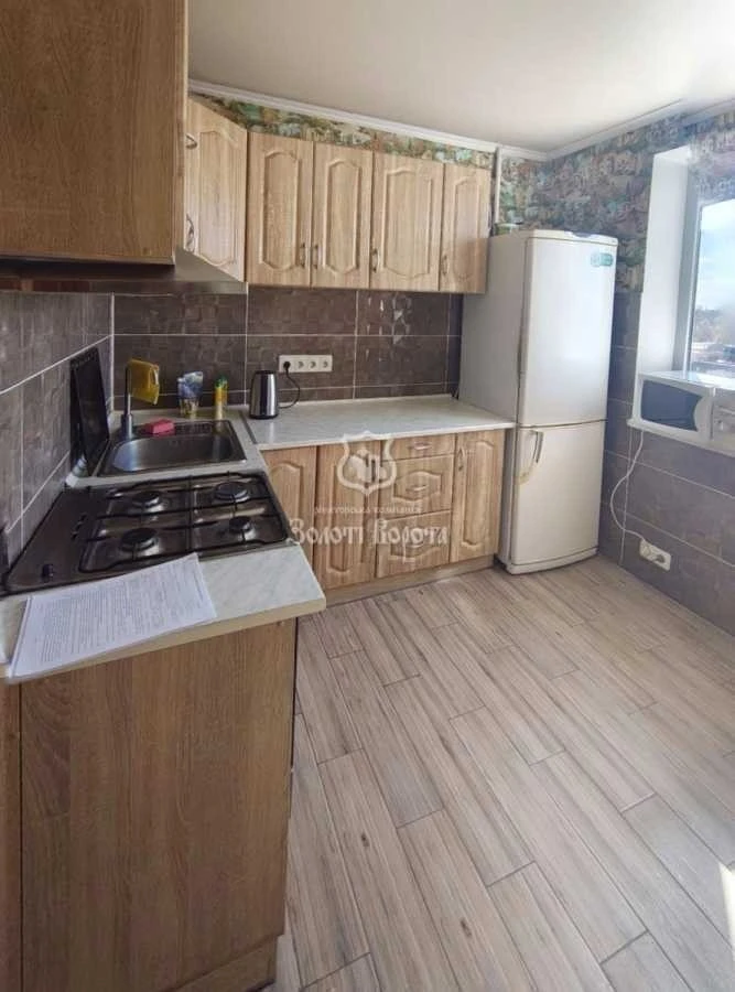 3-room apartment for sale 72 m², Putyvlska St., 40