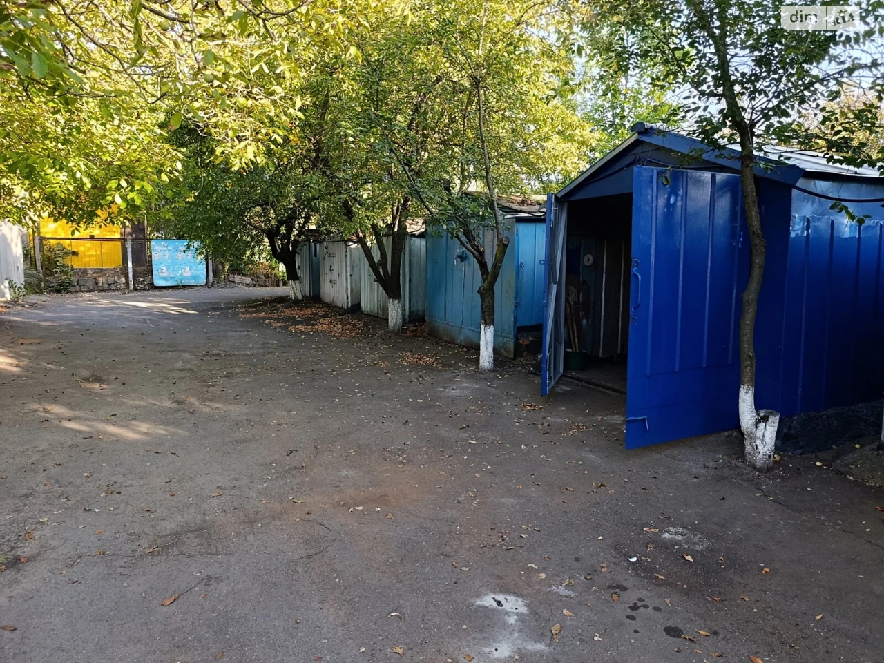 Продаж Місце в гаражному кооперативі Вишенька
