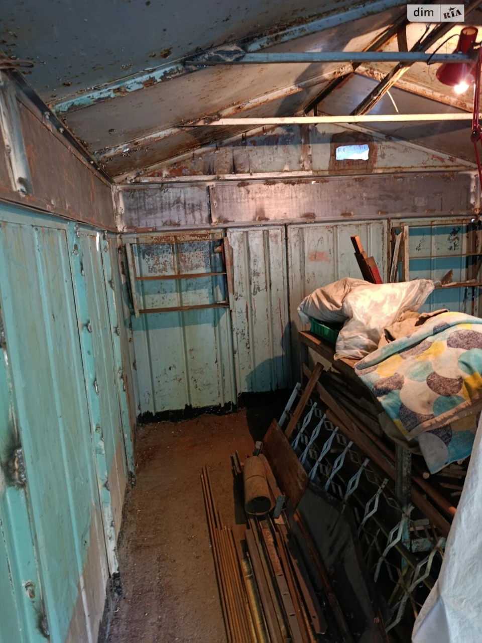 Продаж Місце в гаражному кооперативі Вишенька