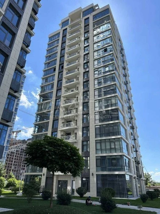 Apartment for sale, residential complex Novopecherskie Lypky, Dragomirova, 6 oche