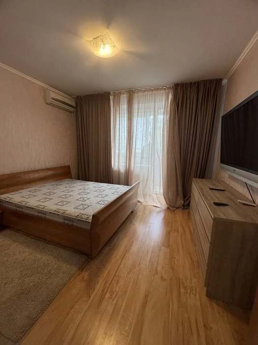 Продам 3х ком квартиру Приморском районе пер.Светлый