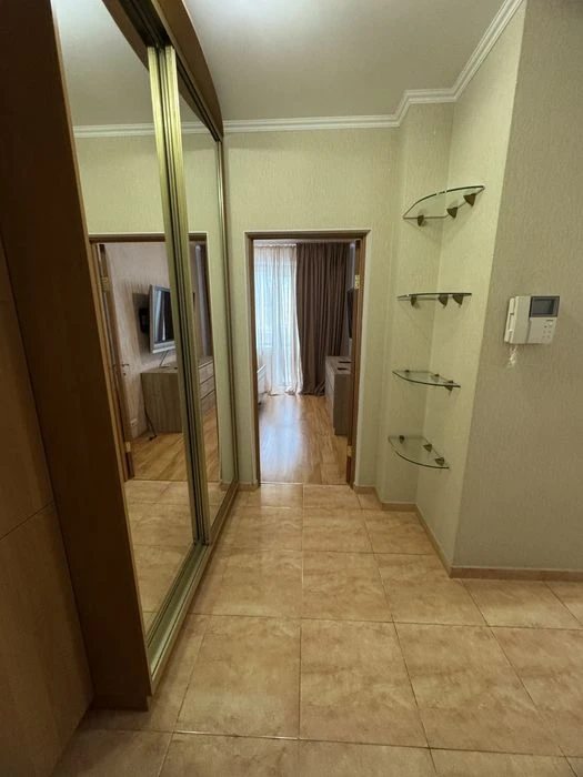 Продам 3х ком квартиру Приморском районе пер.Светлый