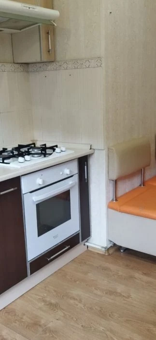 For sale 2-room apartment in KhTZ. St. Biblika