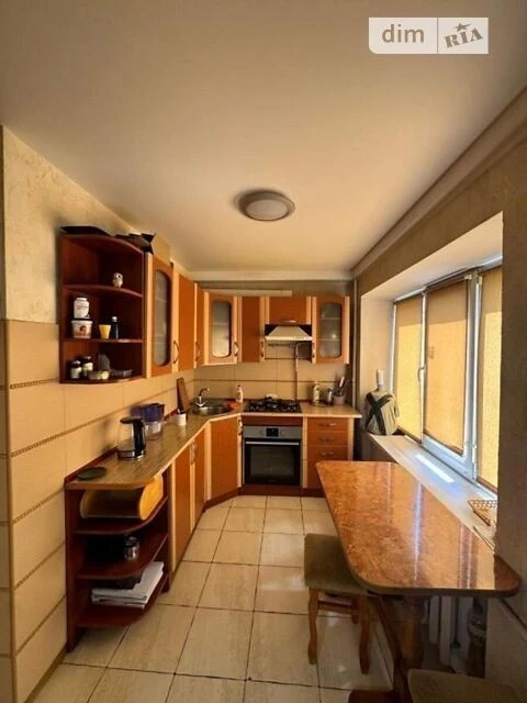 Продаж 2к квартири 43 кв. м на просп. Голосіївський 122 • ID