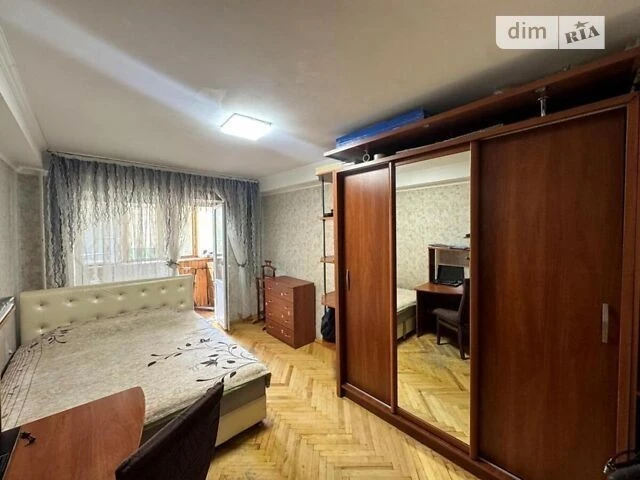 Продаж 2к квартири 43 кв. м на просп. Голосіївський 122 • ID