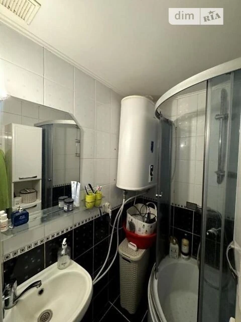 Продаж 2к квартири 43 кв. м на просп. Голосіївський 122 • ID
