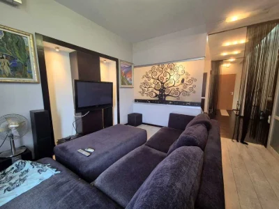 Apartment. Kyiv, Zhylyanska Street.