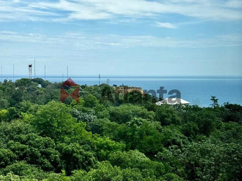 Квартира. Одесса, Дача Ковалевского ул.