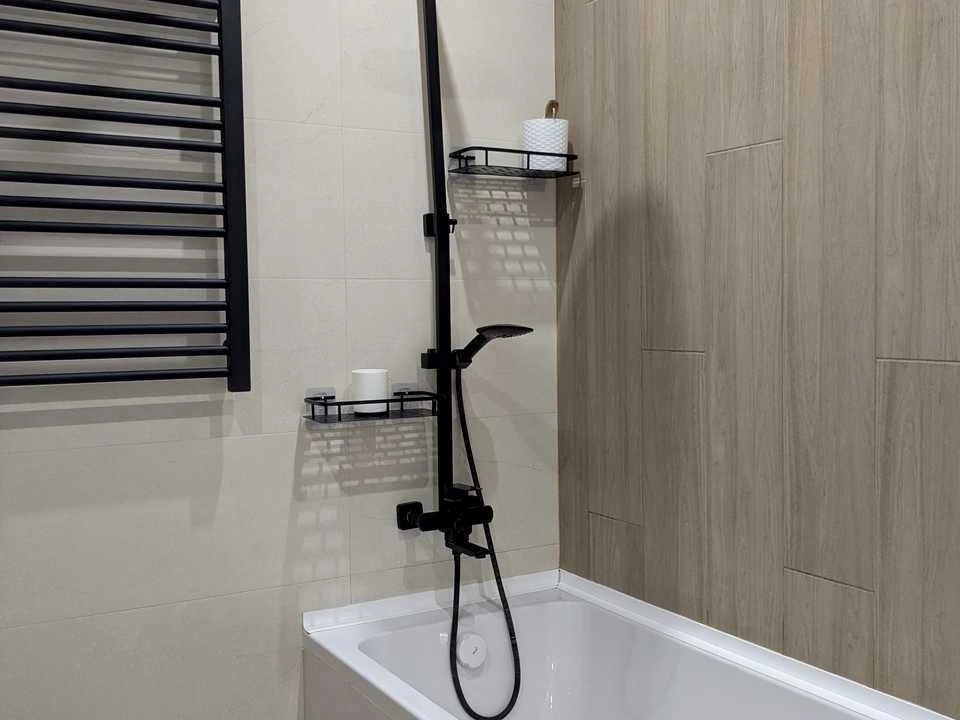 Apartment. Kharkiv, Myru St.