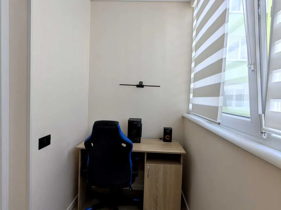 Apartment. Kharkiv, Myru St.